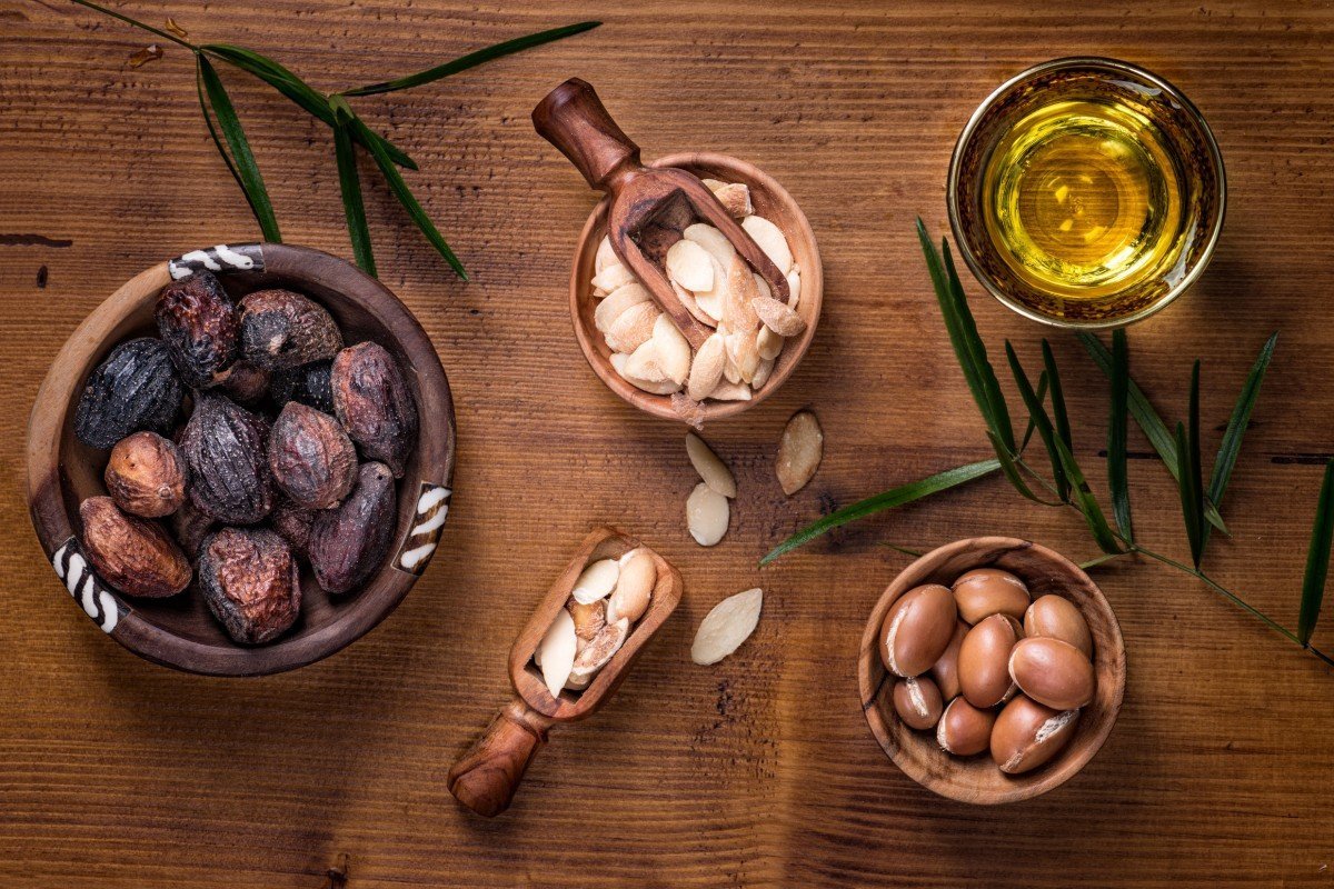 Fakta Seputar Face Oil yang Kini Sering Digunakan Untuk Perawatan Kulit Wajah